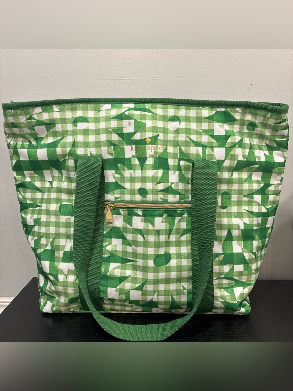 kate spade Green Gingham Floral Tote/cooler bag large new without tags outdoor
